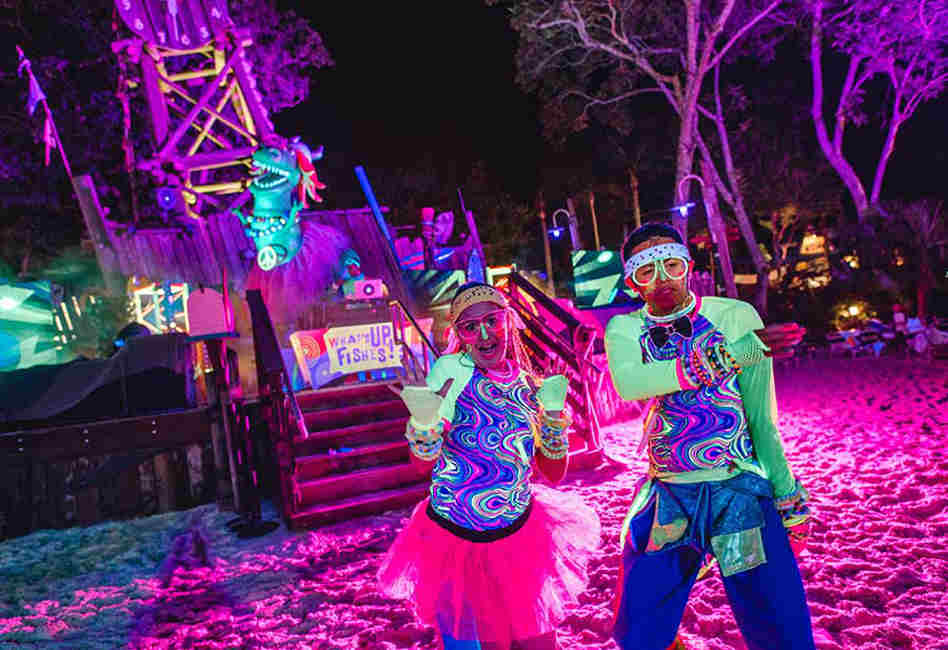 Disney H2O Glow Nights Shines A New Light On Summer Fun